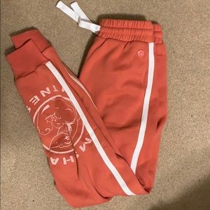 Legacy fitness joggers in brick red